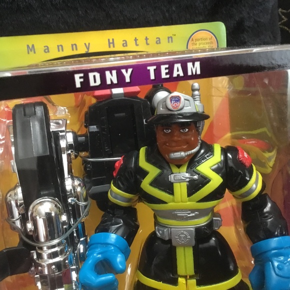 F.D.N.Y RESCUE HEROES Manny Hattan (Fire Department City of New York) Brown Face - Picture 6 of 14